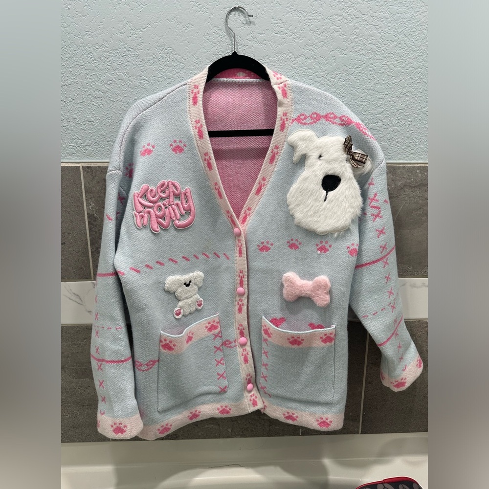 Unbranded NWOT. Ladies sweater. Free size. Pink and white